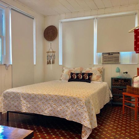 Private Studio With Free Parking マイアミ エクステリア 写真